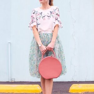 Floral flutter sleeve top